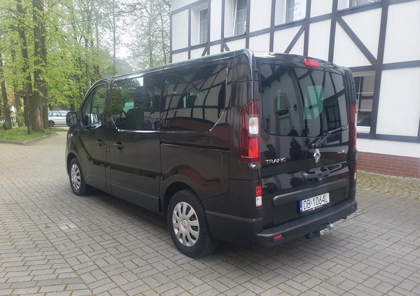 Renault Trafic cena 89900 przebieg: 128500, rok produkcji 2021 z Wałbrzych małe 211